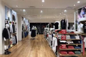 UNIQLO 秀泰生活台中文心店