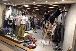 薇菈精品服飾景安店