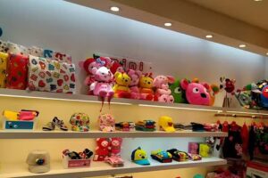 WHY AND 1/2 童裝 澎湖門市