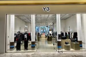 Y-3 南紡購物中心