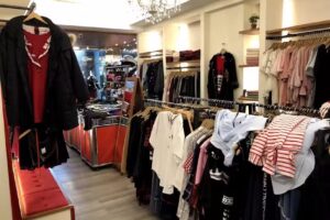 Ybs大尺碼生活 民生西館