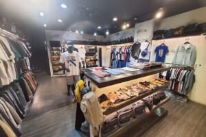 衣著空間/包包/男女服飾/皮夾/皮帶