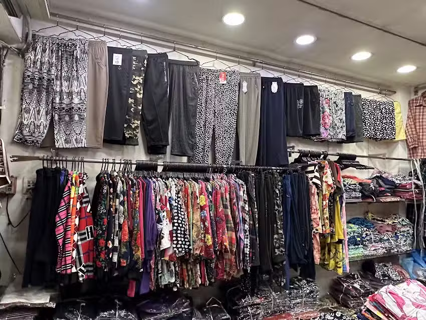 玉蘭花服裝批發